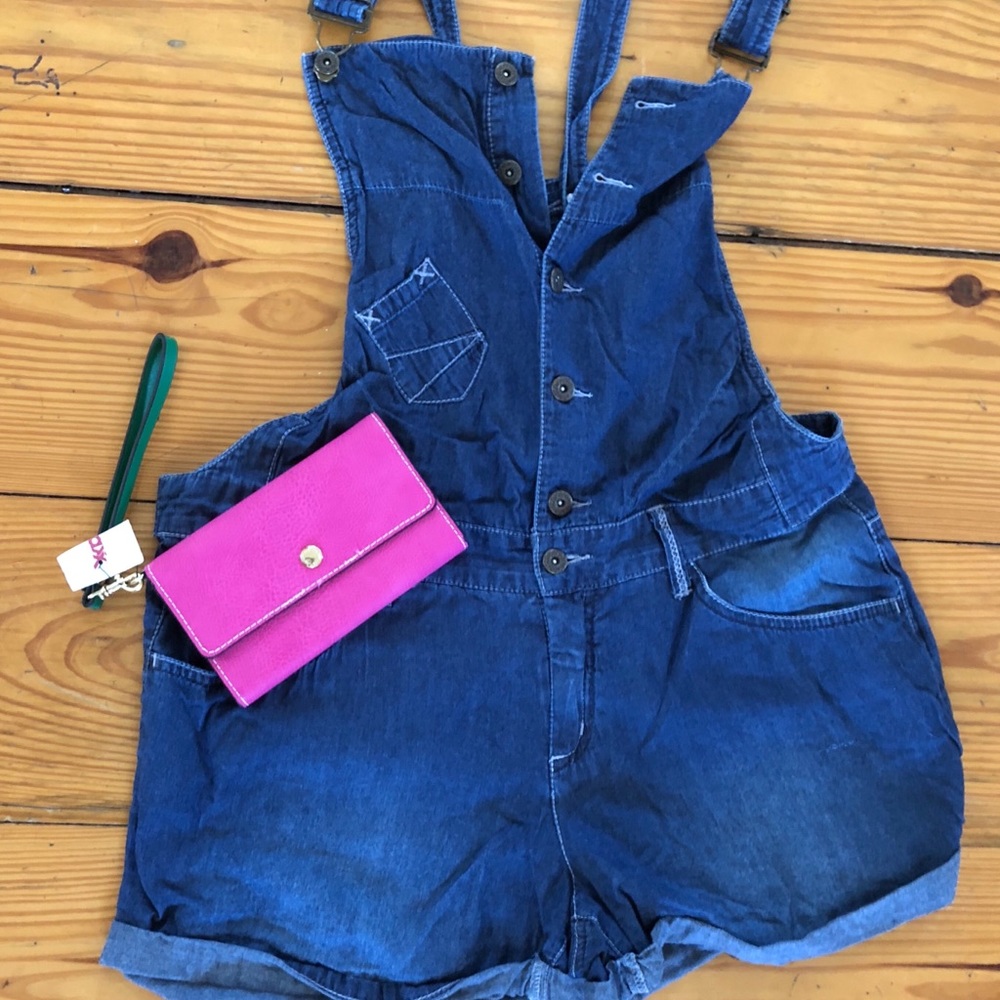 London Fog Pink Wristlet NWT